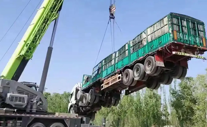 珠山区道路脱困救援案例